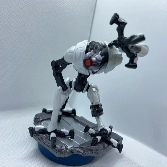 Metroid - Samus / E.M.M.I. - Amiibo'sπΎπ₯π - Picture 4 of 5